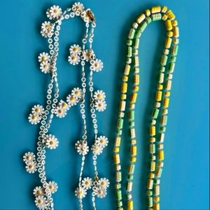 Vintage necklace set. So cute to wear together!